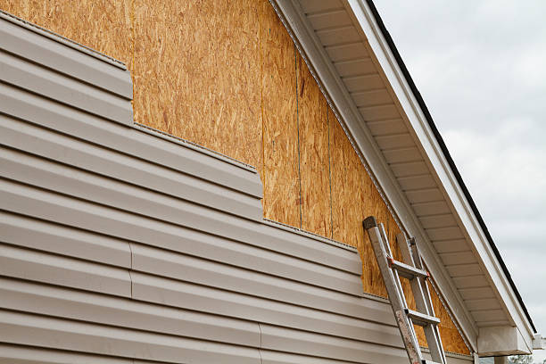 24/7 Emergency Siding experts in Candor, NC